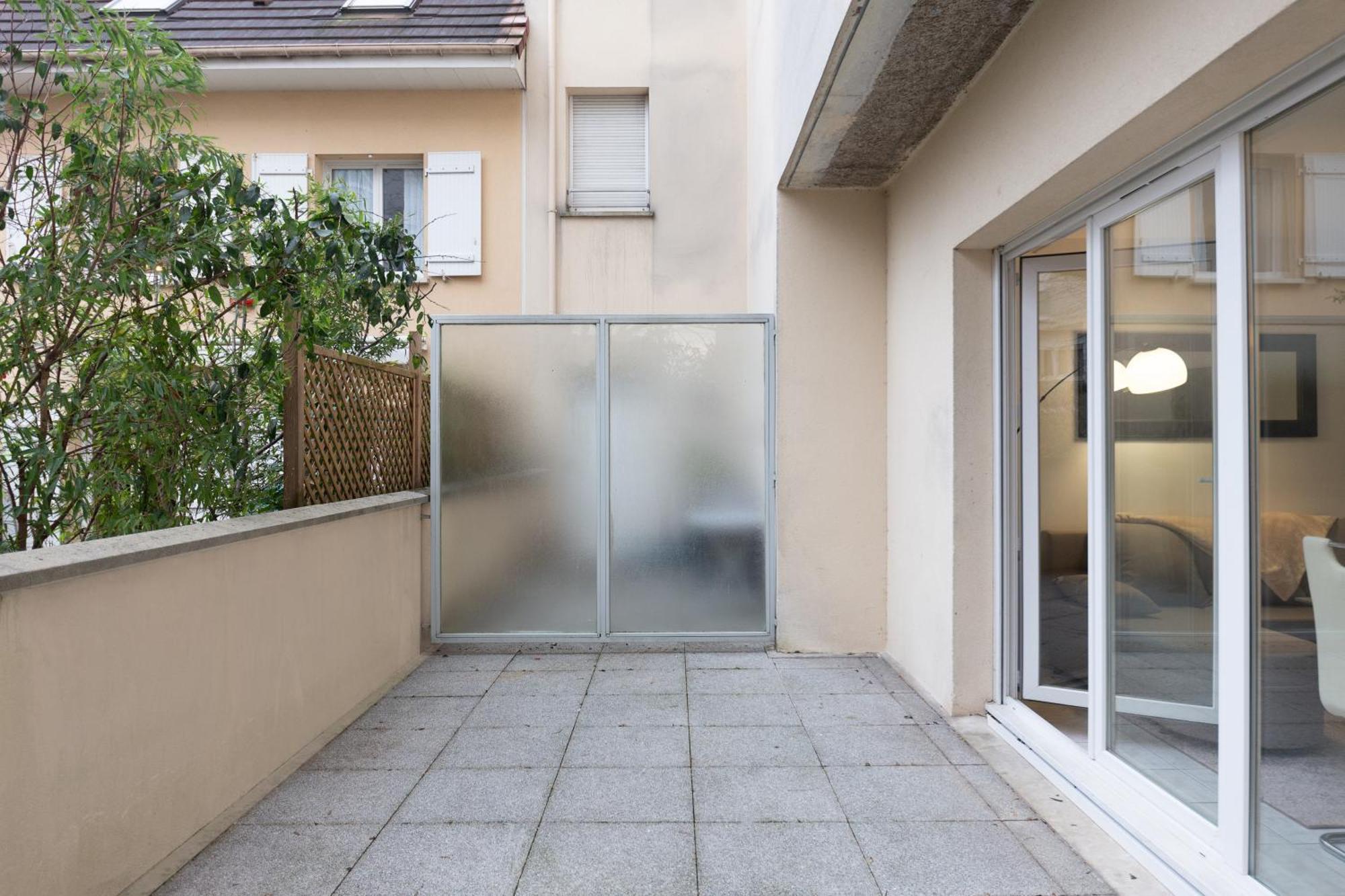 Appartement F2 Haut De Montreuil Montreuil  Exterior photo
