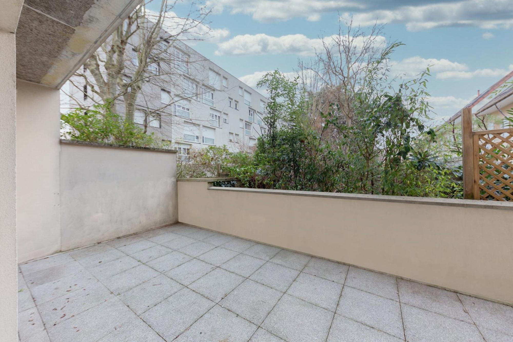 Appartement F2 Haut De Montreuil Montreuil  Exterior photo